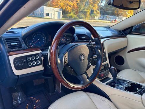 Used 2009 Maserati GranTurismo Coupe image 23