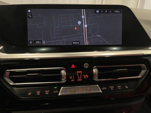 Used 2025 BMW Z4 M40i w/ Premium Package image 22