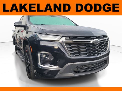 Used 2023 Chevrolet Traverse Premier w/ Redline Edition FWD image 1