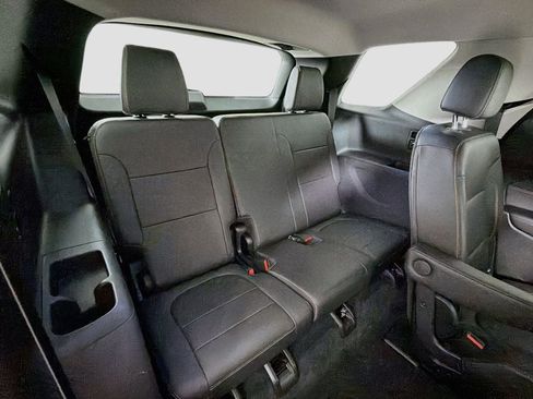 Used 2021 Chevrolet Traverse RS AWD/4WD image 27
