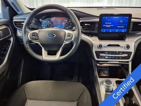 Certified 2024 Ford Explorer XLT AWD/4WD image 6