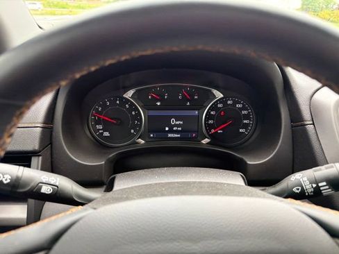 Used 2023 GMC Terrain AT4 AWD/4WD image 25