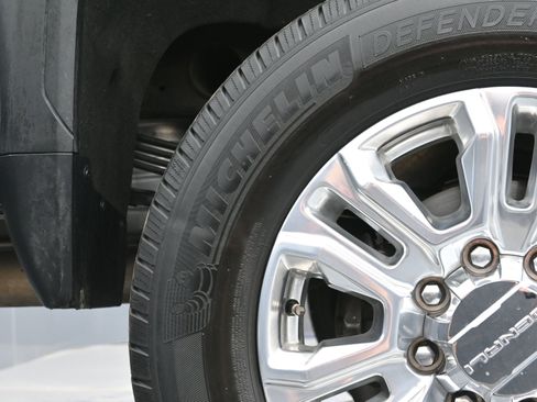 Used 2020 GMC Sierra 2500 Denali w/ Denali Ultimate Package image 39