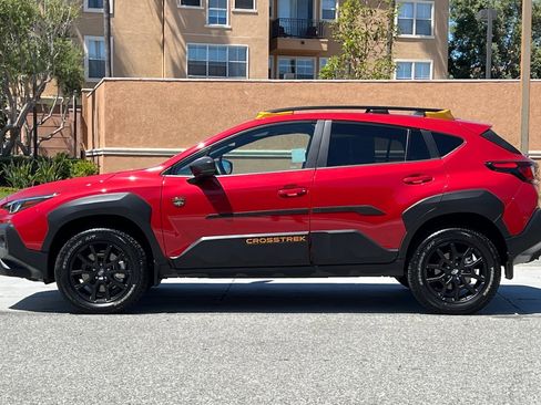 Used 2024 Subaru Crosstrek 2.5i Wilderness image 7