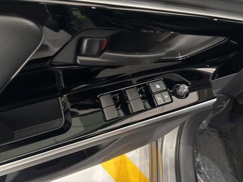 Used 2024 Toyota bZ4X XLE image 20