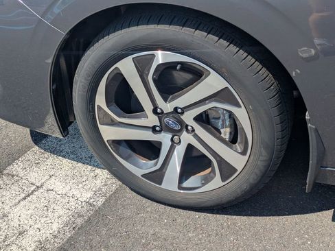 Used 2022 Subaru Legacy Limited image 25