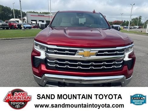 Used 2024 Chevrolet Silverado 1500 LTZ AWD/4WD image 8