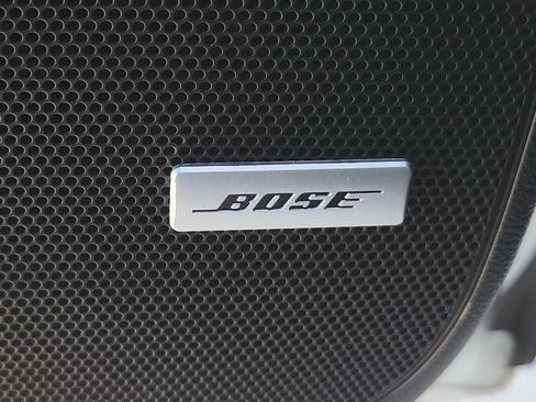 Used 2023 Buick Enclave Avenir w/ Avenir Technology Package image 18