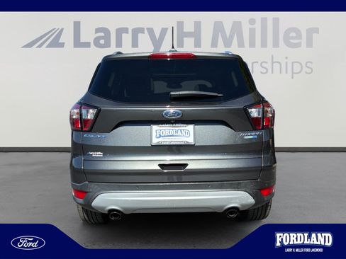 Used 2018 Ford Escape Titanium w/ Ford Safe & Smart Package AWD/4WD image 4