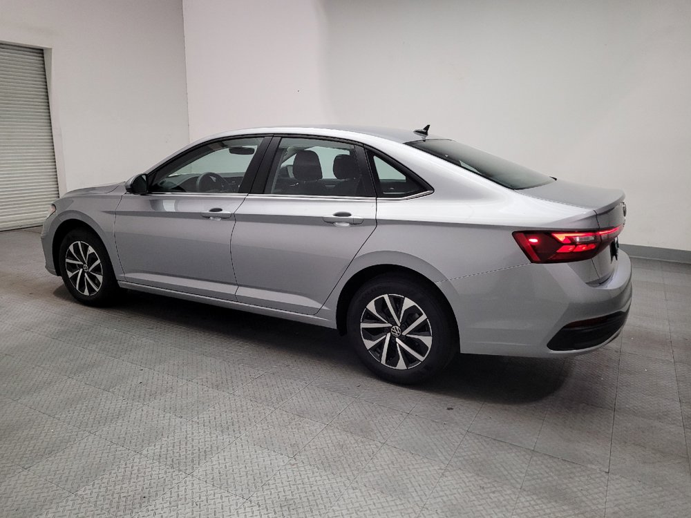 Used 2025 Volkswagen Jetta S FWD image 3