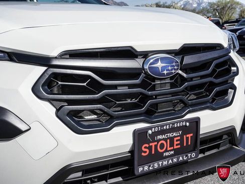 Used 2025 Subaru Crosstrek 2.5i Limited image 16