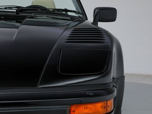 Used 1989 Porsche 911 Turbo RWD image 23