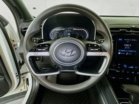 Used 2024 Hyundai Santa Cruz SEL FWD image 9