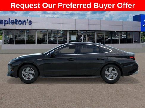 New 2026 Hyundai Sonata SE FWD image 3