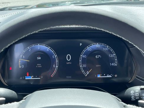 New 2025 Jeep Grand Cherokee Laredo w/ Luxury Tech Group I image 13