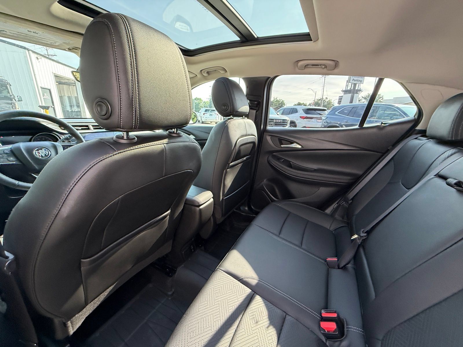 Used 2022 Buick Encore GX Essence w/ Advanced Technology Package AWD/4WD image 24