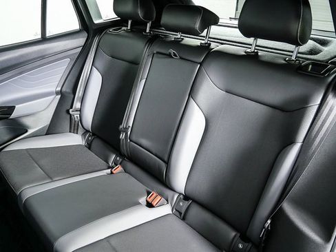 Certified 2023 Volkswagen ID.4 Pro S Plus image 15