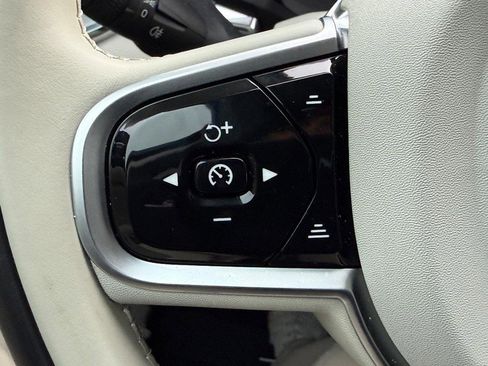 New 2026 Volvo V60 B5 Cross Country Plus w/ Climate Package image 12