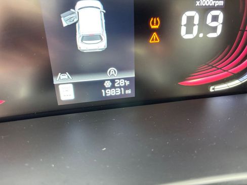 Used 2025 Kia Soul LX w/ LX Technology Package image 37