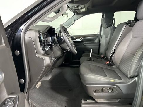 Used 2022 Chevrolet Silverado 1500 LT image 11