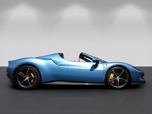 Used 2026 Ferrari 296 GTS RWD image 4