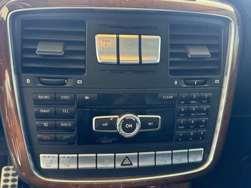 Used 2013 Mercedes-Benz G 550 image 13