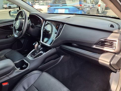 Used 2020 Subaru Outback Limited w/ Popular Package #2 image 17