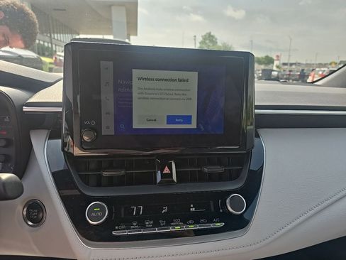 Used 2023 Toyota Corolla SE image 11