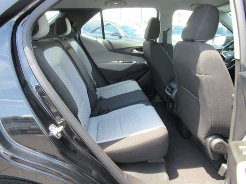 Used 2024 Chevrolet Equinox LS w/ Driver Confidence II Package FWD image 30