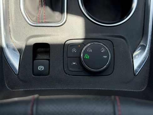 Used 2023 Chevrolet Traverse RS w/ LPO, Floor Liner Package AWD/4WD image 15