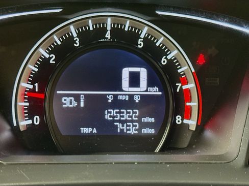 Used 2018 Honda Civic LX image 10