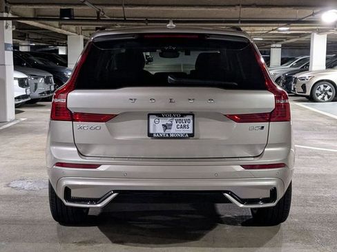 New 2025 Volvo XC60 B5 Ultra w/ Protection Package Premier image 4