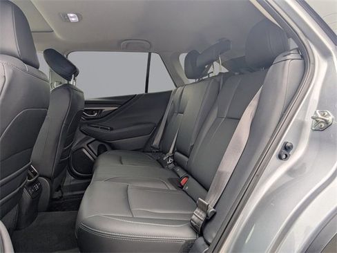 Used 2024 Subaru Outback Limited image 15
