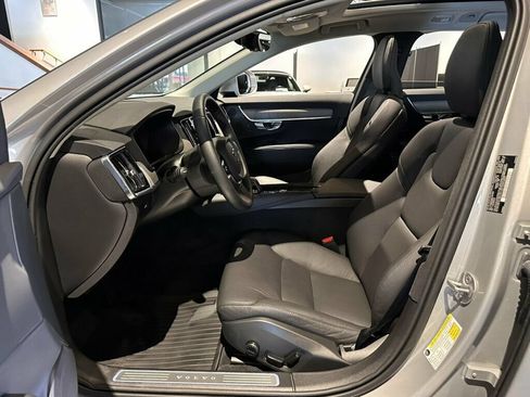 Used 2025 Volvo V90 B6 Cross Country Plus w/ Protection Package Premier AWD/4WD image 15