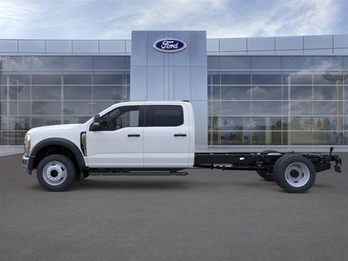 New 2026 Ford F550 2WD Crew Cab image 3