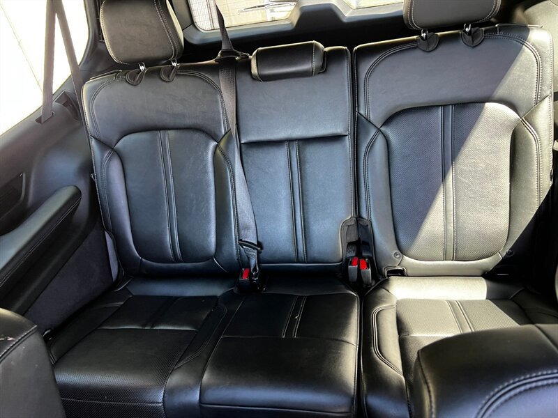 Used 2024 Jeep Grand Wagoneer L 4WD image 27