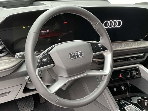 New 2025 Audi Q5 2.0T Premium Plus image 4