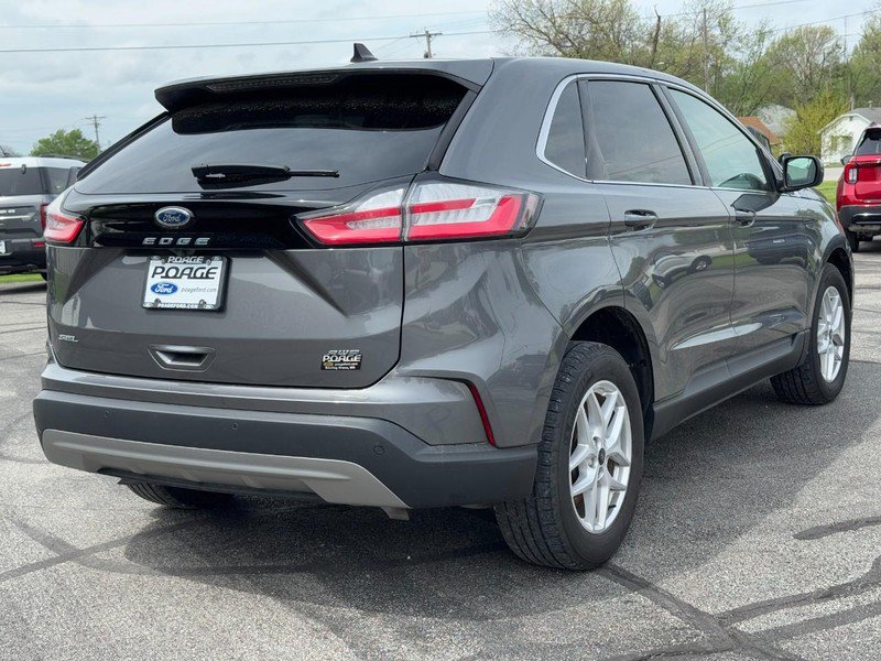 Used 2023 Ford Edge SEL AWD/4WD image 3