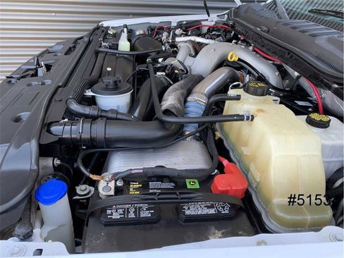 Used 2022 Ford F550 2WD Regular Cab Super Duty image 11