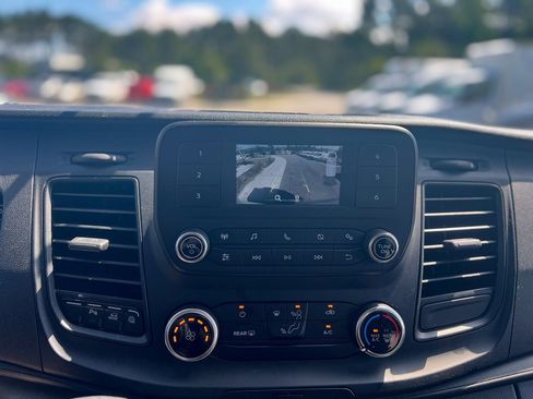 Used 2020 Ford Transit 350 XL image 36