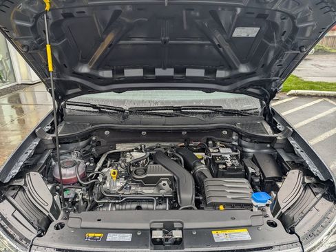 New 2026 Volkswagen Taos SEL AWD/4WD image 36