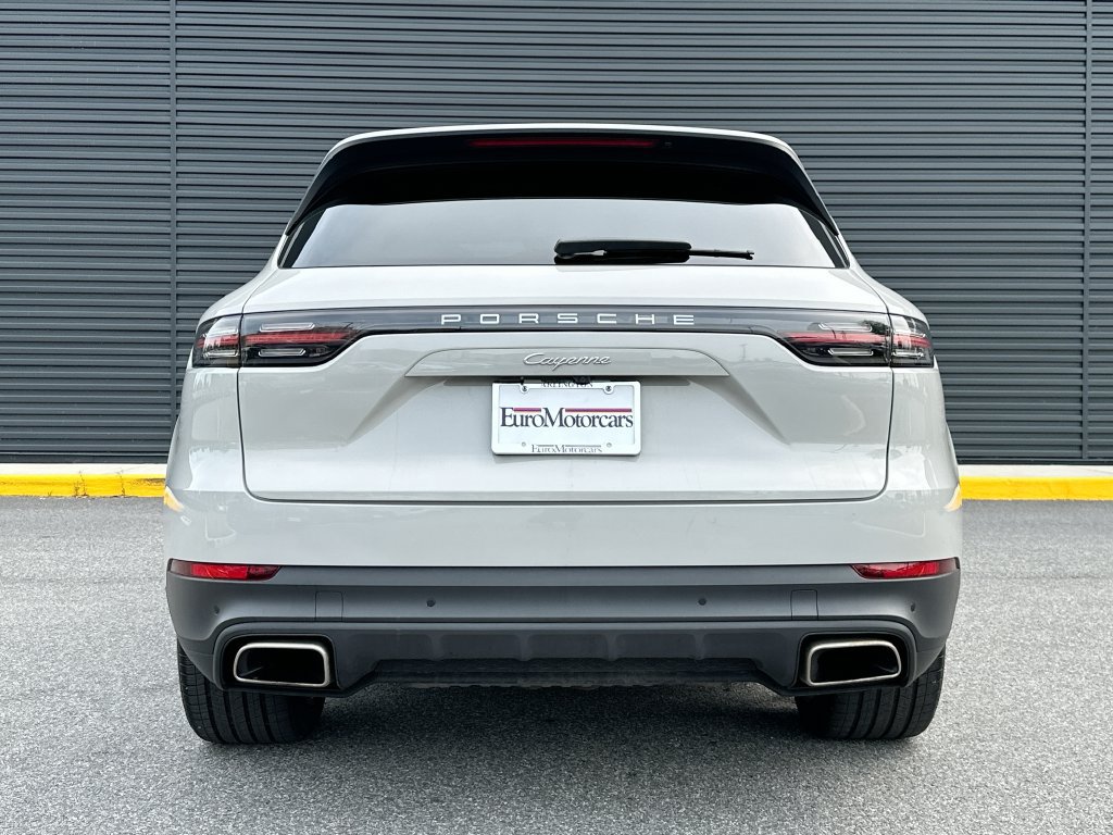 Certified 2023 Porsche Cayenne AWD/4WD image 17