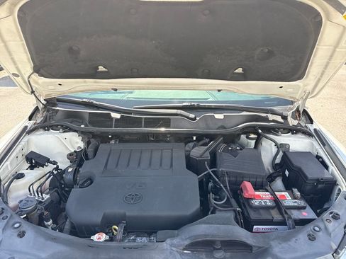 Used 2013 Toyota Venza XLE w/ XLE Premium Pkg FWD image 27