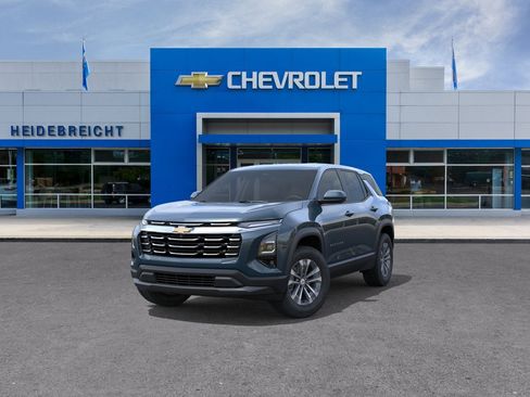 New 2026 Chevrolet Equinox LT w/ Convenience Package II AWD/4WD image 32