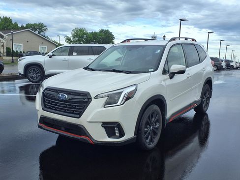 Used 2024 Subaru Forester Sport AWD/4WD image 33