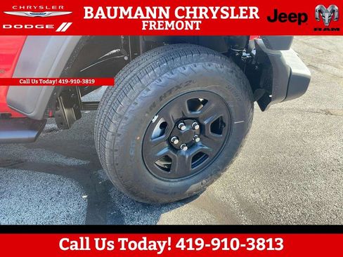 Used 2024 Jeep Wrangler Sport image 25