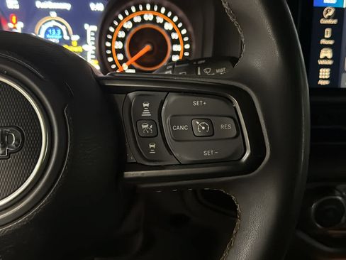Used 2024 Jeep Wrangler Unlimited Sport AWD/4WD image 13