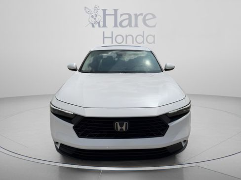 Certified 2023 Honda Accord EX image 8