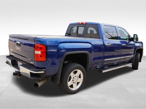 Used 2015 GMC Sierra 2500 SLT w/ Duramax Plus Package AWD/4WD image 3