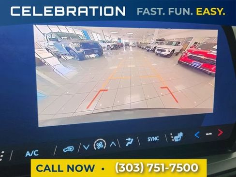 Certified 2025 Chevrolet Traverse LT w/ Sun and Wheel Package AWD/4WD image 23